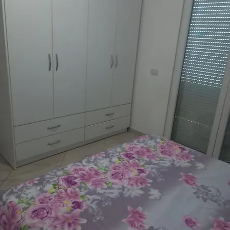 Henry's شقة Lezhë